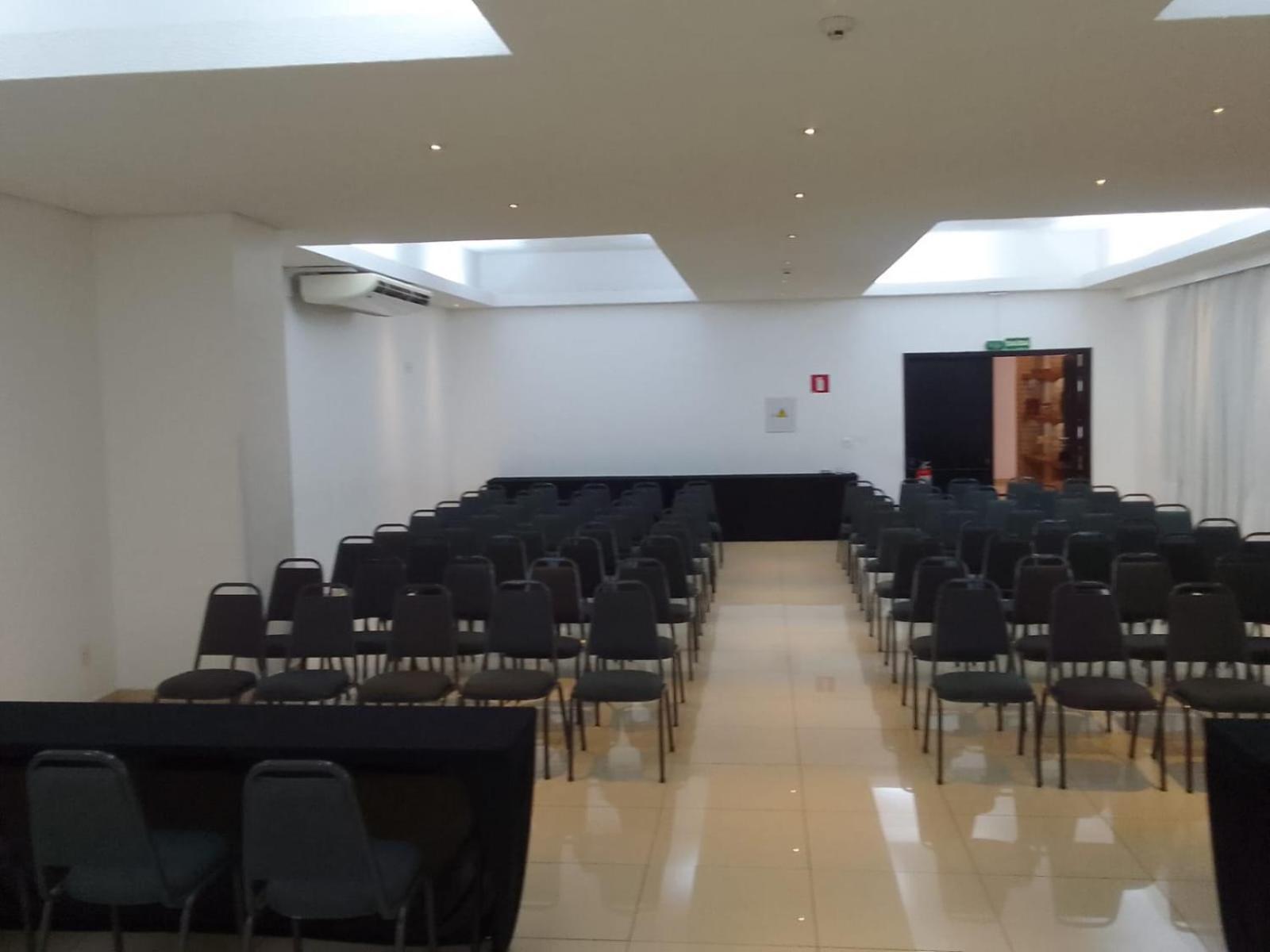 Oasis Tower Hotel Ribeirão Preto Eksteriør billede